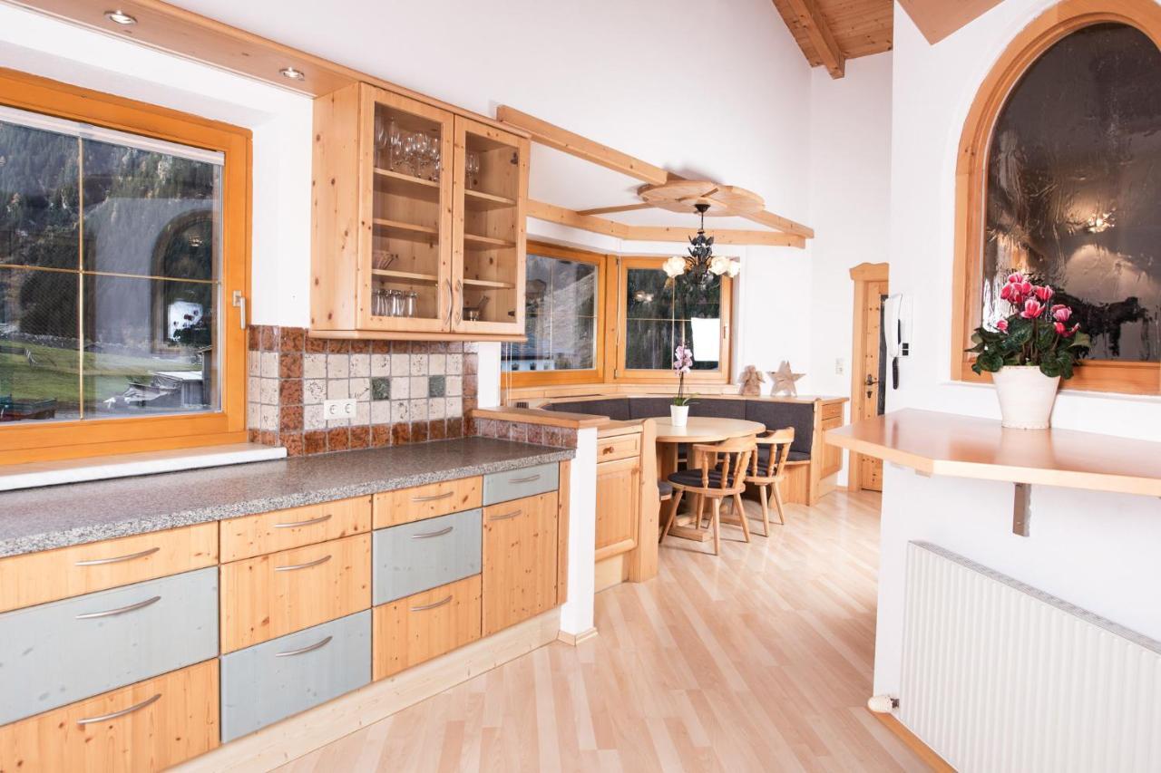 Apart&Chalet Chiara Neustift im Stubaital Esterno foto